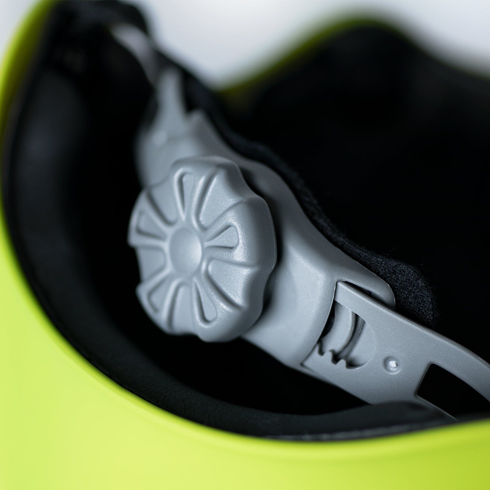 Mesle Wassersport Helm Ragnar | verschiedene Größen & Farben