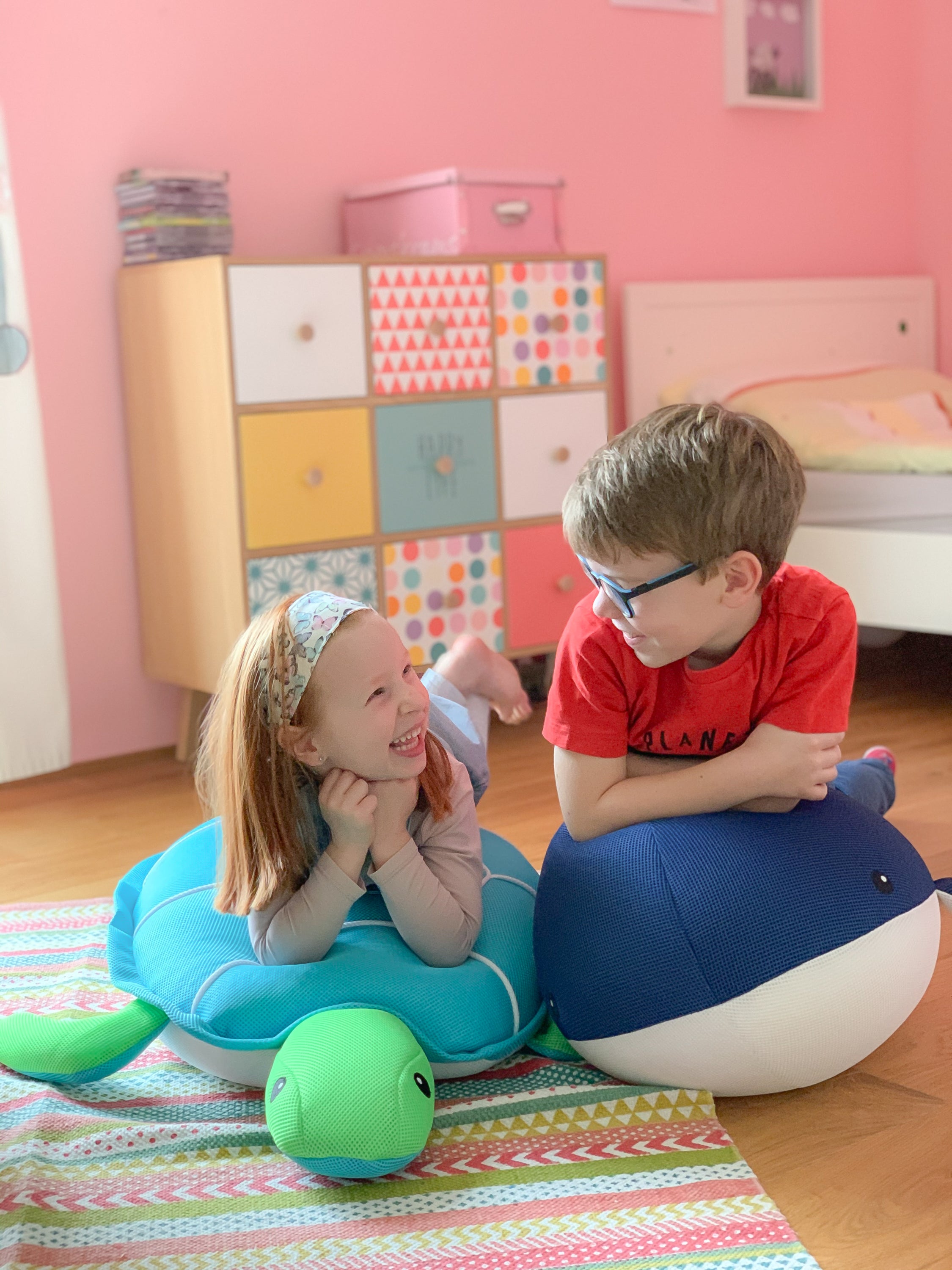 Westmann Pool Buddy Wal blau, Schwimminsel & Sitzsack