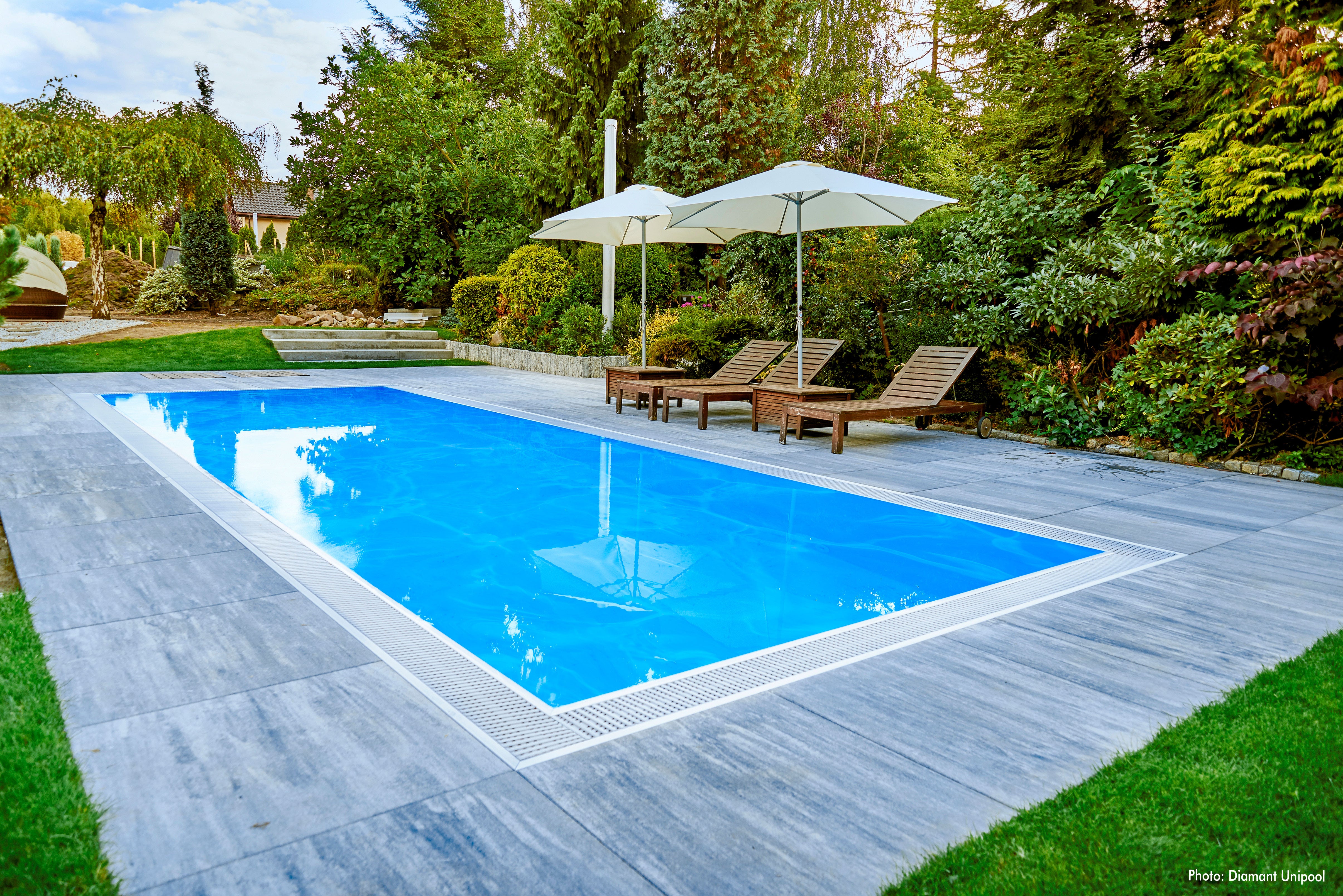 Thermo-Schwimmbecken 7m x 3,5m x 1,5m Rechteckbecken